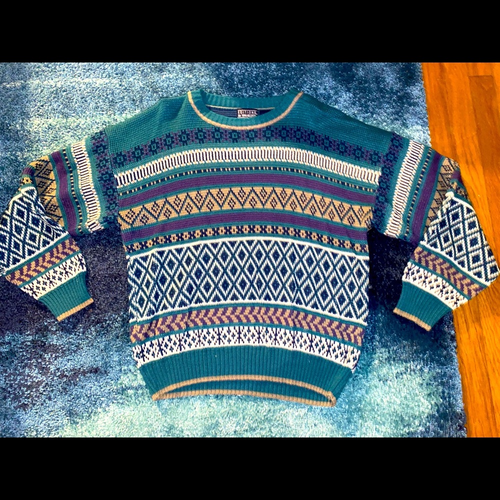 VINTAGE Editions by Van Heusen 80s crew sweater